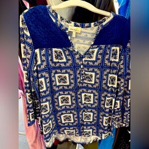 Elegant Blue and Cream Patterned Blouse